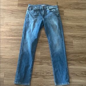 Men’s Joe’s jeans The Brixton Galveston denim stretch. Size 33 inseam 31